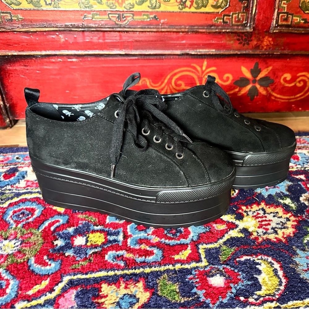 LaModa Platform Sneakers size 9